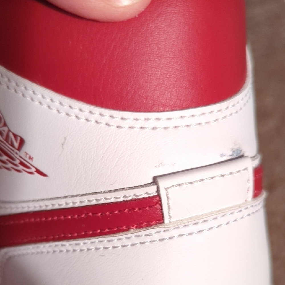 🔴 Nike Air Jordan 1 Mid Red White Sneakers W 8 1/2 | 8.5 ☁️ - Picture 12 of 16